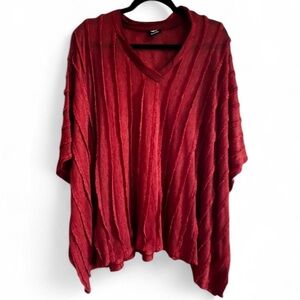 Bobeau Red Sweater/Pancho with interesting texture, M